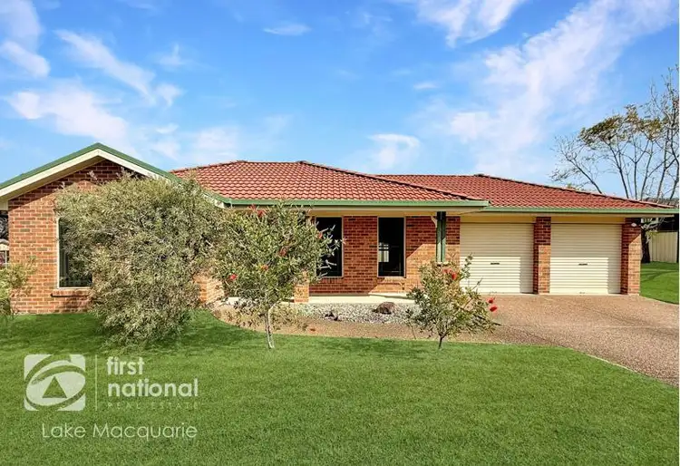 25 Bracken Close, Cameron Park NSW 2285