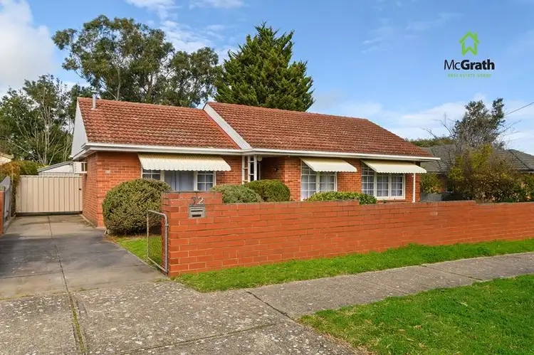 32 Maxwell Road, Hackham West SA 5163
