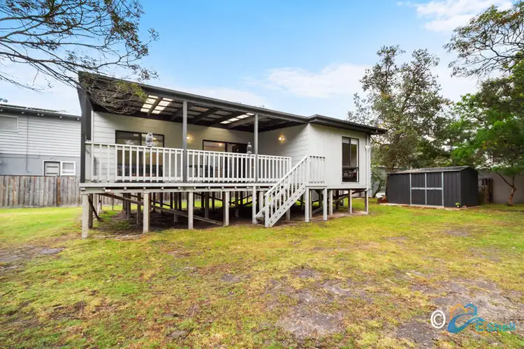 9 - 11 Davies Street, Loch Sport VIC 3851