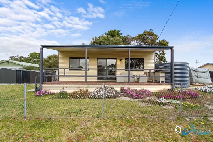 60 Wilhelm Street, Loch Sport VIC 3851