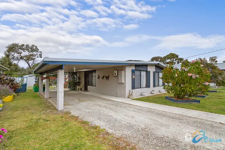 84 Toorak Avenue, Loch Sport VIC 3851