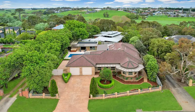 52 Wollaston Road, Warrnambool VIC 3280