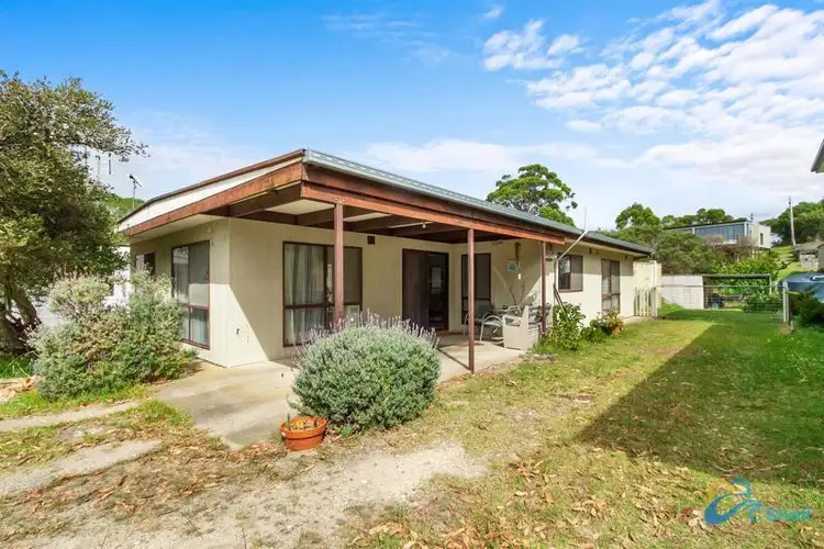 33 National Park Road, Loch Sport VIC 3851