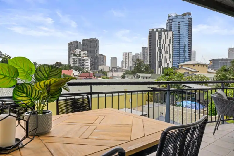 Main view of Homely house listing, 34/30 Mollison Street, South Brisbane QLD 4101