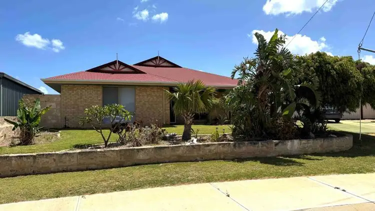 3 Agonis Street, Leeman WA 6514