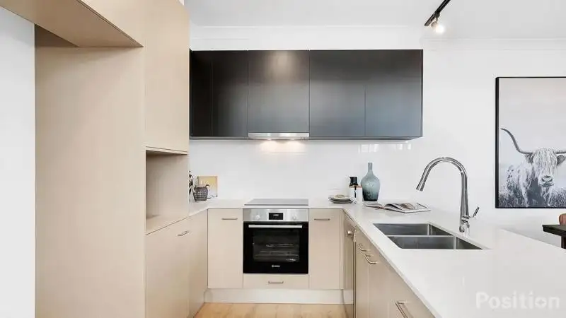 Main view of Homely unit listing, 18/7 Delonix Place, Eight Mile Plains QLD 4113