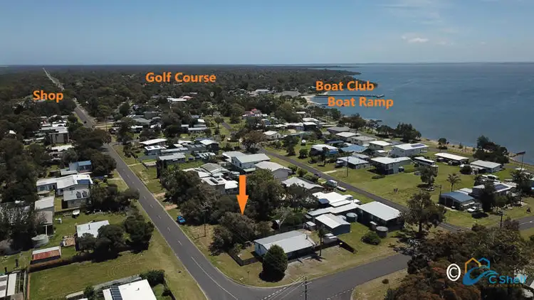 35 Government Road, Loch Sport VIC 3851