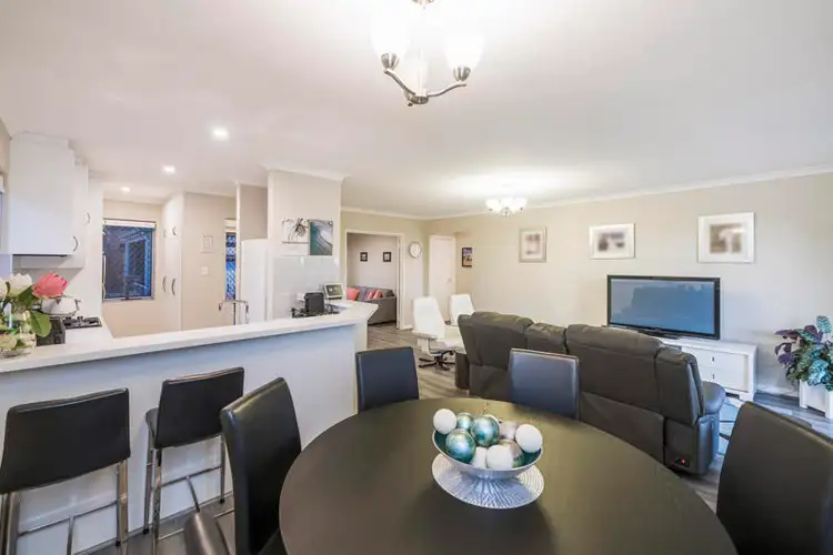 Fifth view of Homely villa listing, 4/87 Glanton Way, Dianella WA 6059