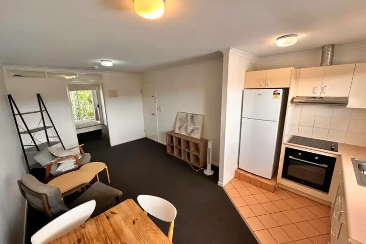 116/2 Gailey Road, St Lucia QLD 4067