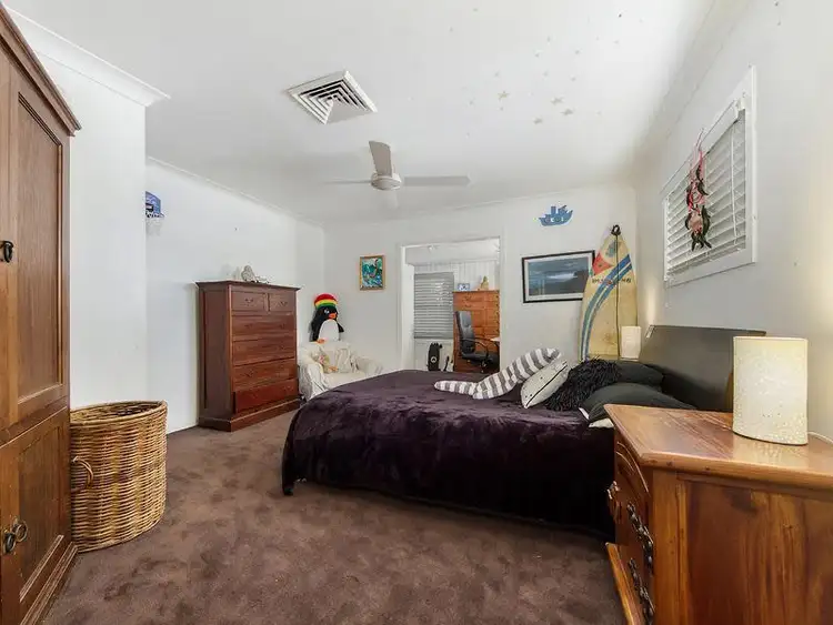 Sixth view of Homely house listing, 7 Eileen Avenue, Southport QLD 4215