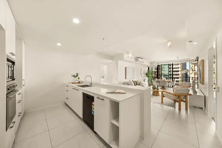 1707/27 Cordelia Street