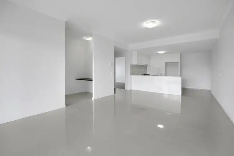 302/11 Playfield Street