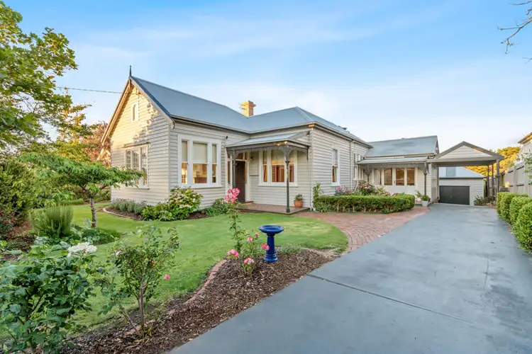 22 Canterbury Road