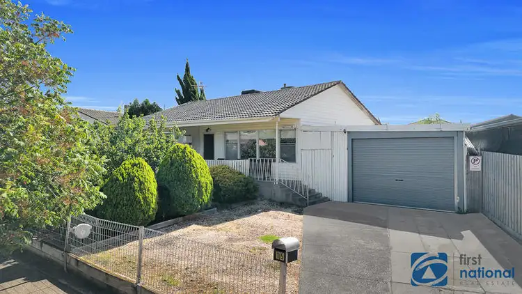 15 Boort Street