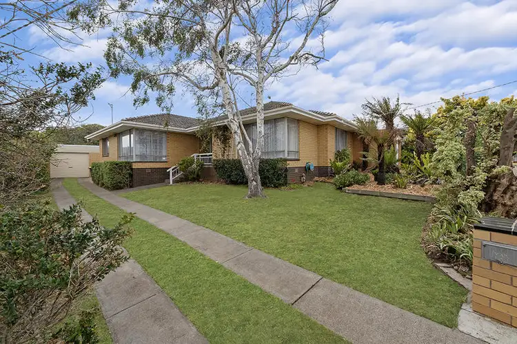 4 Mannix Street