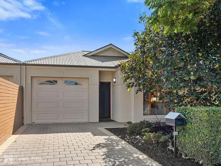 10A Ella Street