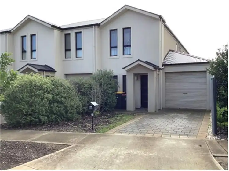 2C Raggatt Crescent