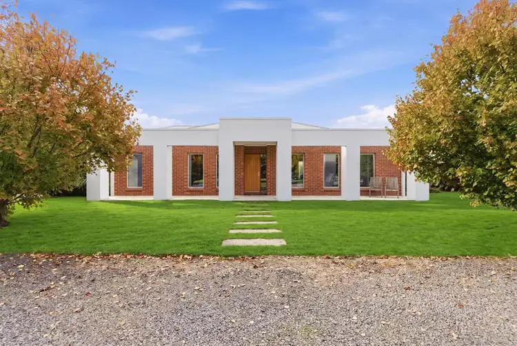42 Cilmery Crescent