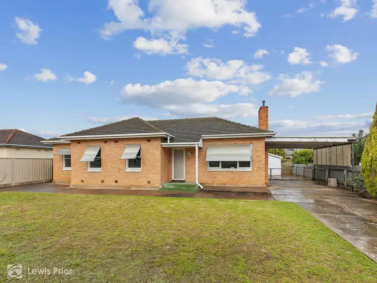 7 Fetlar Avenue