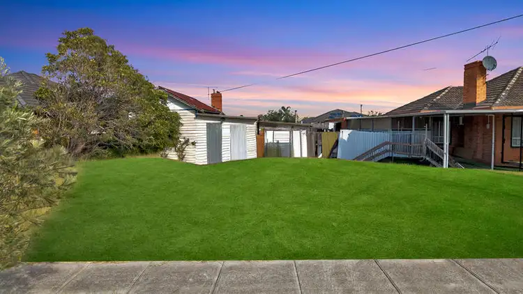 35 Stewart Grove