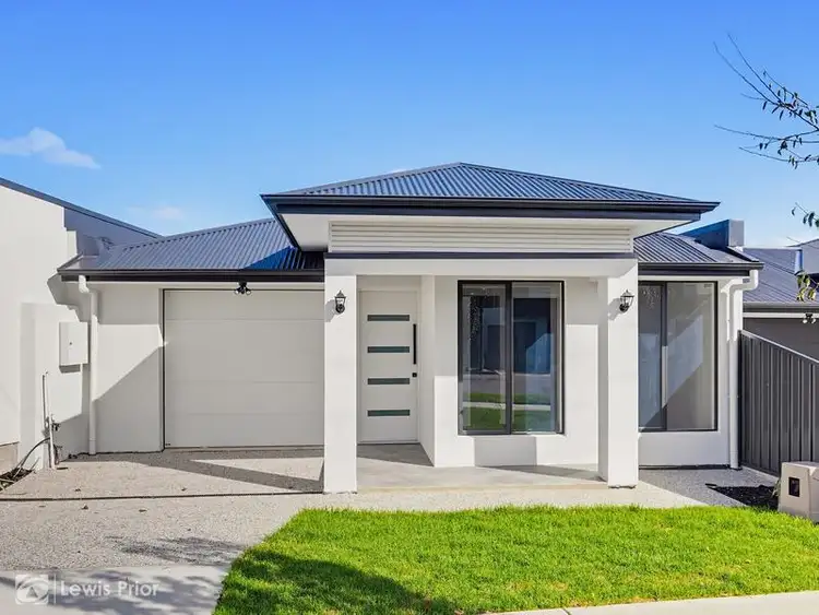 6A Hooper Place