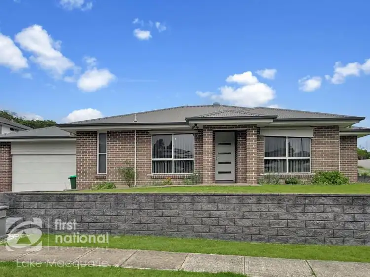 2 Sandfield Street