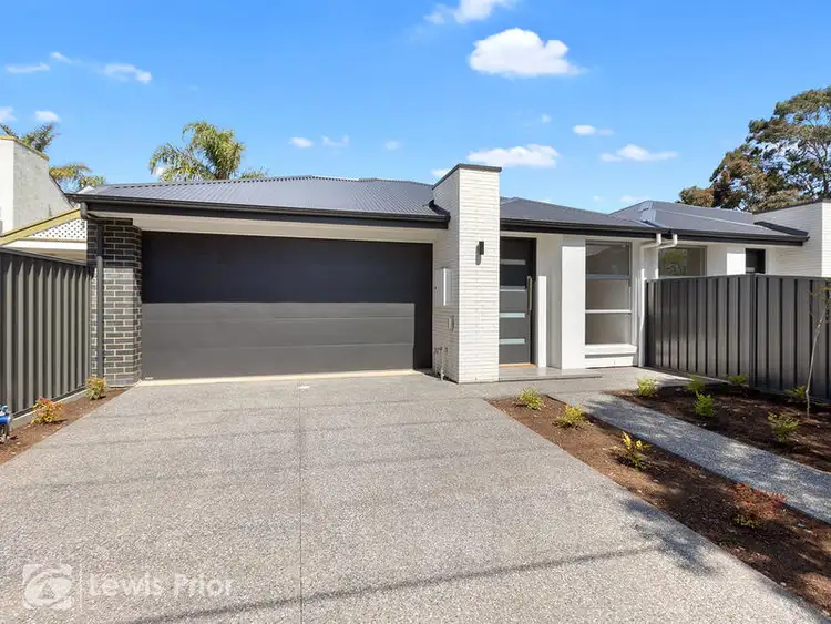 67A Lascelles Avenue