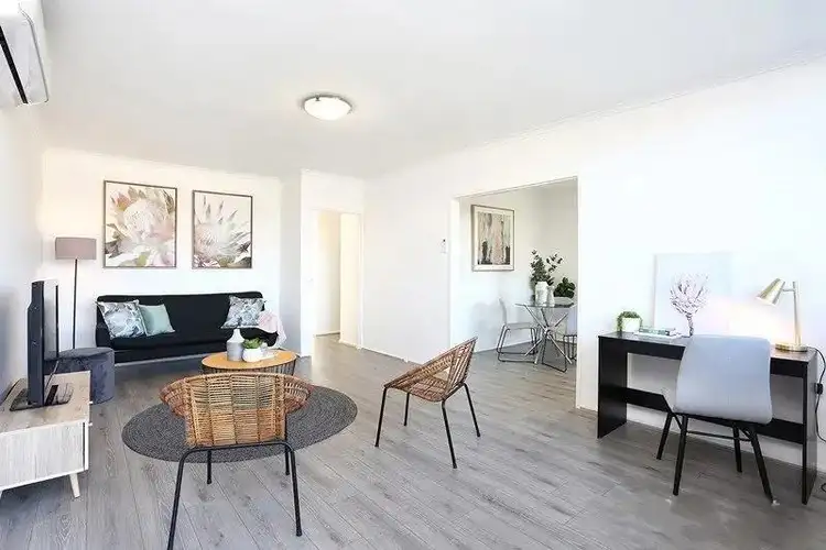 6/30 Wheatsheaf  Road