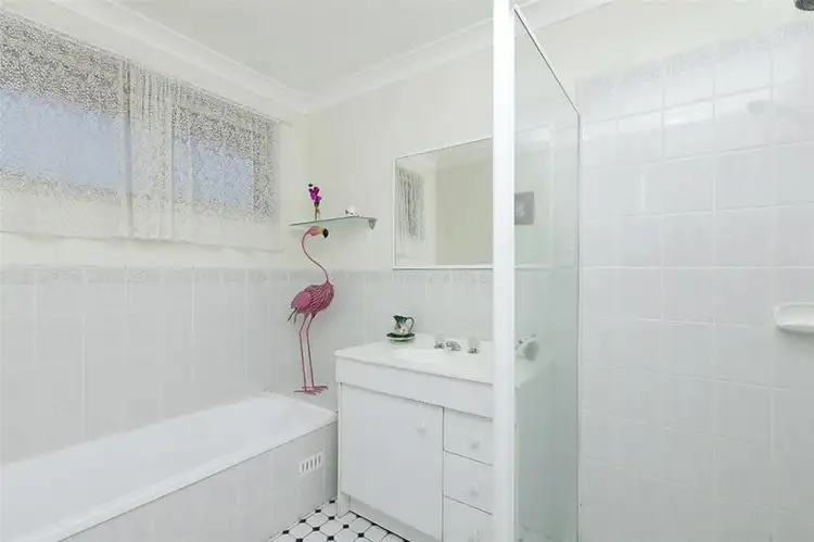 Sixth view of Homely villa listing, 5/3A Stone Street, Cardiff NSW 2285