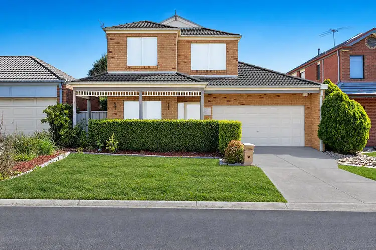 10 Gardenia Close, Craigieburn VIC 3064