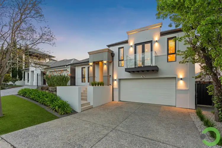 24 Dawbiney Avenue