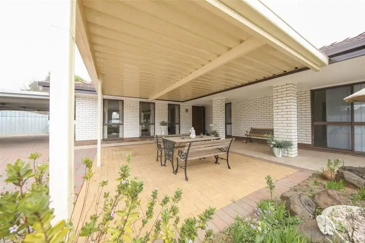 Second view of Homely house listing, 4 Merebin Court, Merbein VIC 3505