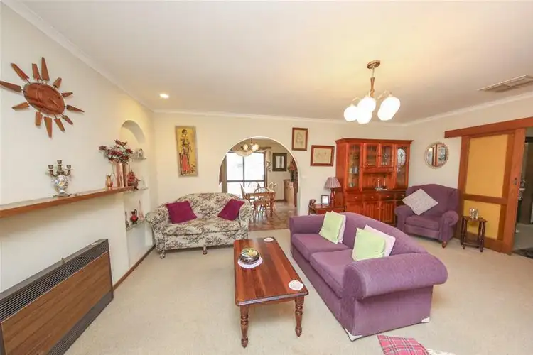 Fifth view of Homely house listing, 4 Merebin Court, Merbein VIC 3505