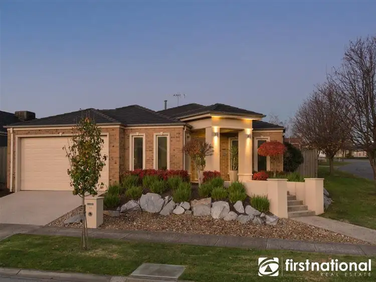 10 Paddington Terrace, Berwick VIC 3806