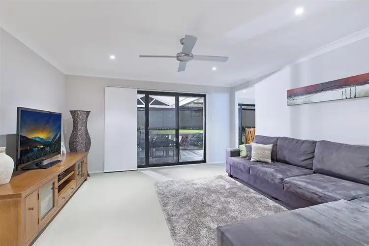 Third view of Homely house listing, 5 Quartz Place, Cameron Park NSW 2285