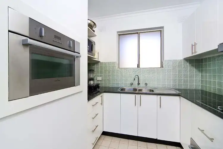 Third view of Homely unit listing, 2/2 The Strand, Dee Why NSW 2099