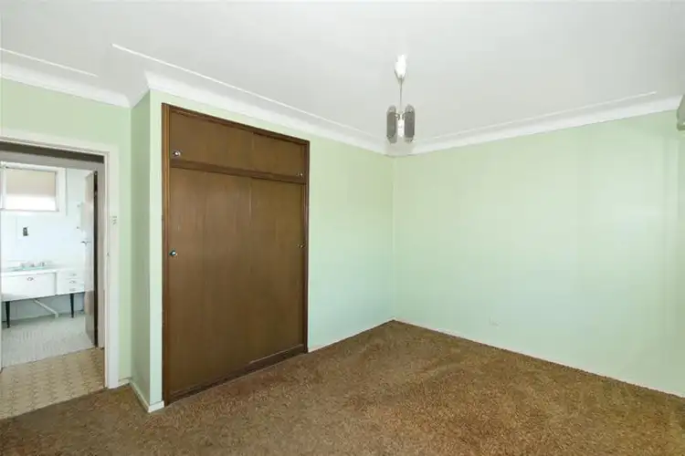 Sixth view of Homely house listing, 35 Laurel Avenue, Edgeworth NSW 2285