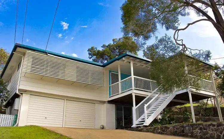 17 Furlong Street, Indooroopilly QLD 4068