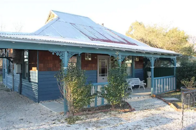 33 CLAUDE Street, Armidale NSW 2350