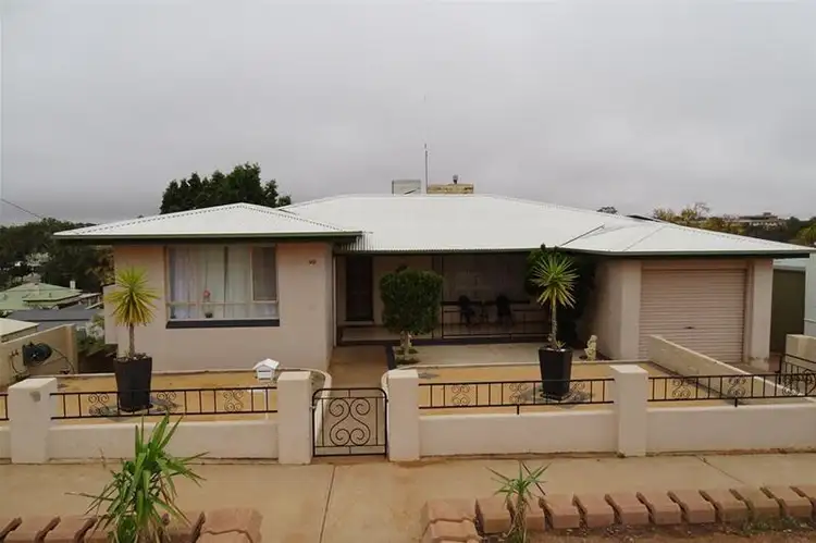 90 Bowen Street, Broken Hill NSW 2880