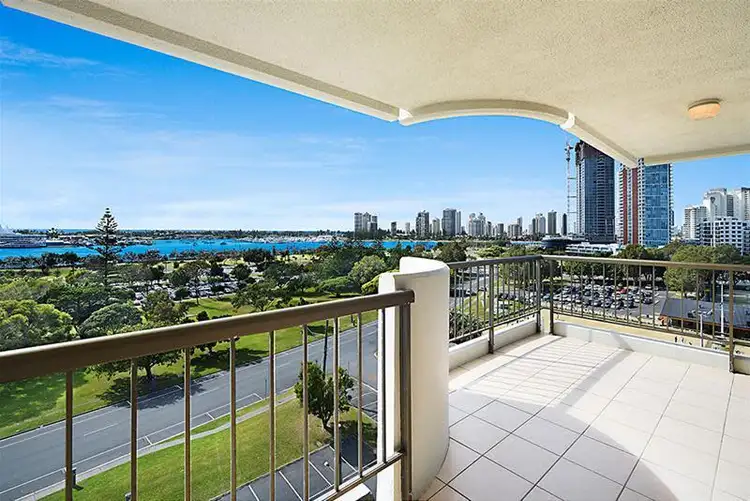 "Huntington" 10 Marine Parade, Southport QLD 4215
