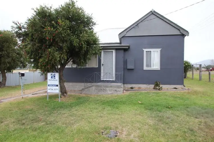 1 High Street, Tenterfield NSW 2372