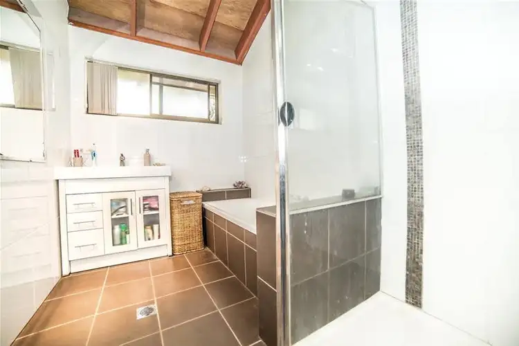 Sixth view of Homely apartment listing, 4/11 Orvieto Avenue, Mermaid Waters QLD 4218