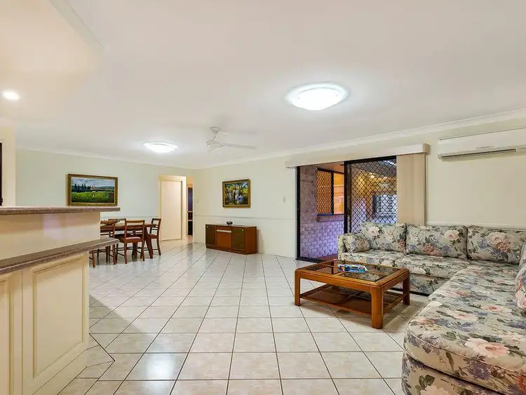 Sixth view of Homely house listing, 9 Sunhaven Crescent, Kuraby QLD 4112