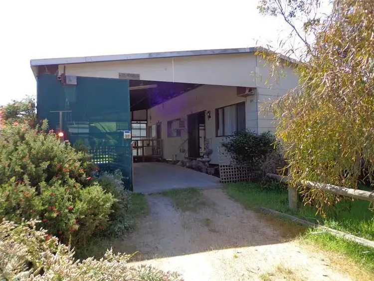 22 Leon Street, Loch Sport VIC 3851