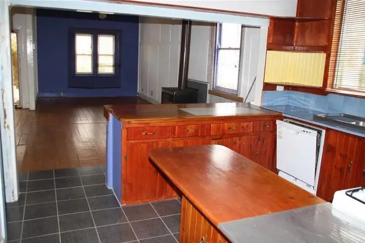 Sixth view of Homely house listing, 33 Goulburn Avenue, Red Cliffs VIC 3496