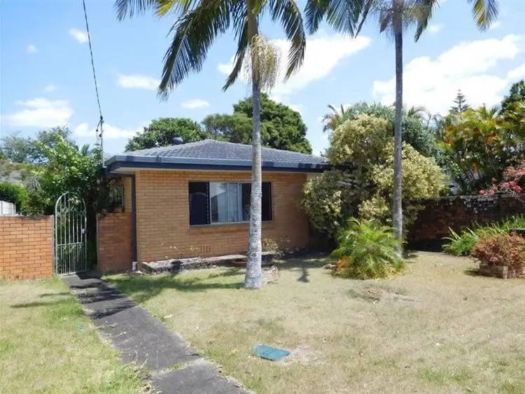 Fourth view of Homely house listing, 6 St Pauls Place, Isle Of Capri QLD 4217