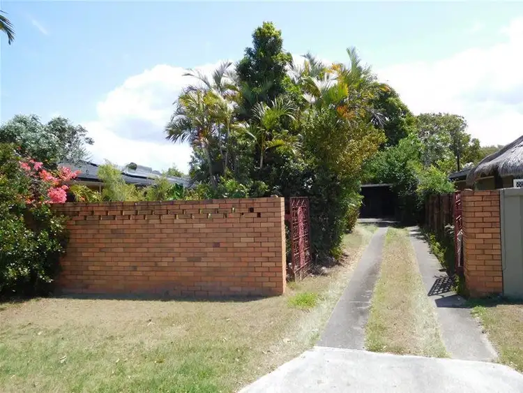 Sixth view of Homely house listing, 6 St Pauls Place, Isle Of Capri QLD 4217