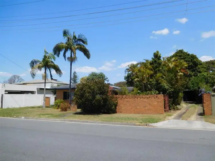Seventh view of Homely house listing, 6 St Pauls Place, Isle Of Capri QLD 4217