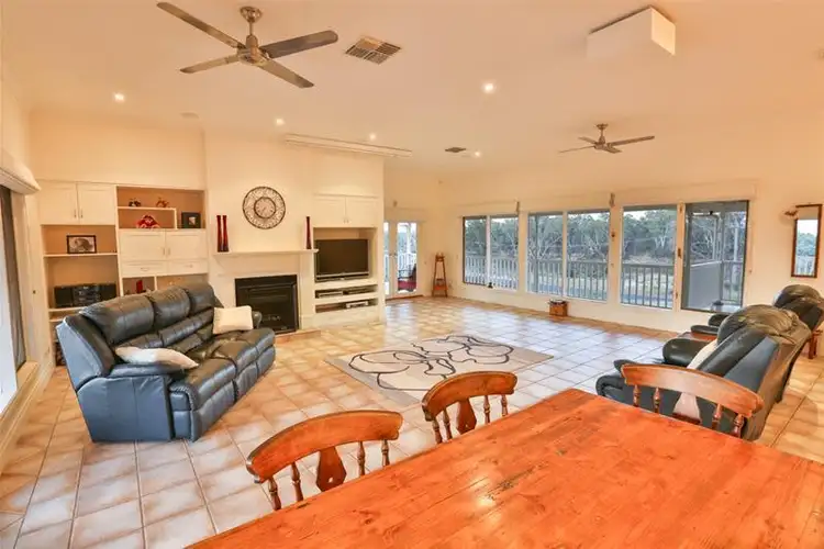 Fifth view of Homely house listing, 2878 Kulkyne Way, Nangiloc VIC 3494